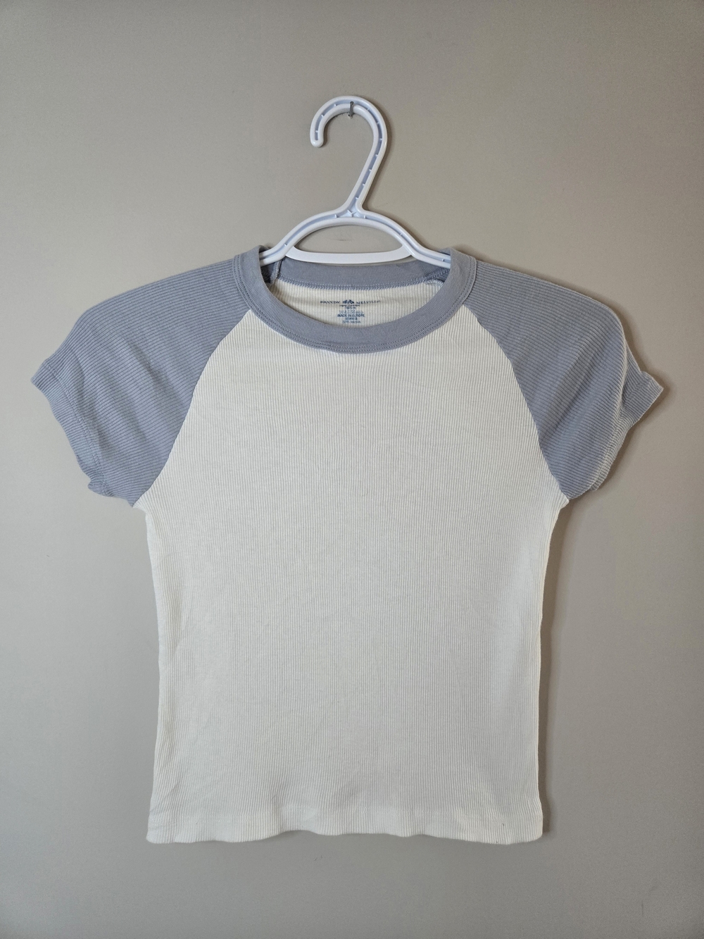 Brandy Melville White Ribbed Raglan Tee with Light Blue Sleeves